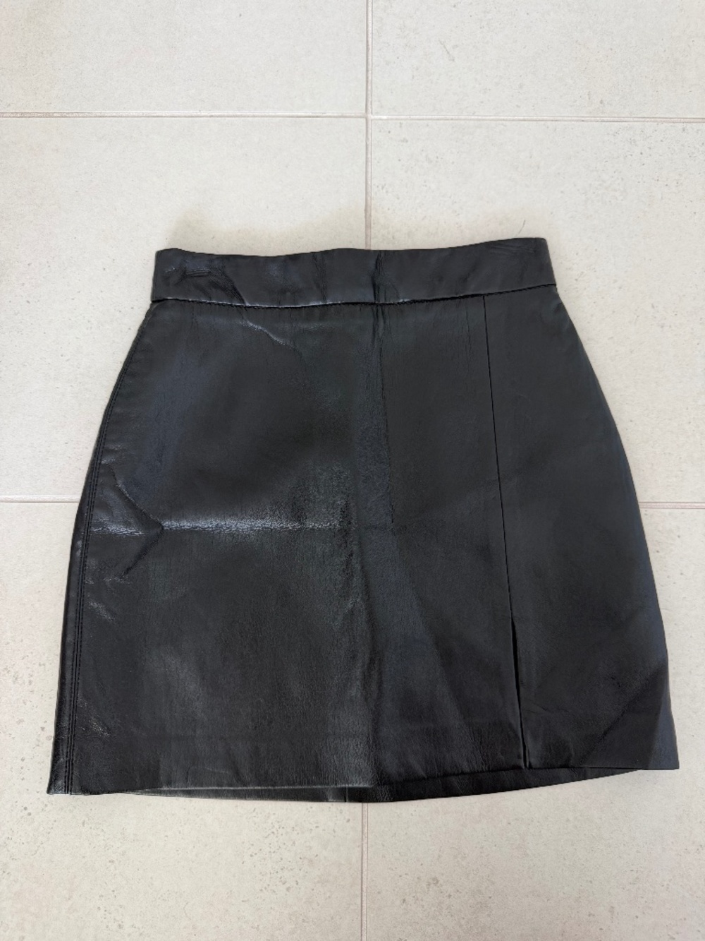 Aritzia Black Leather Mini Skirt 00